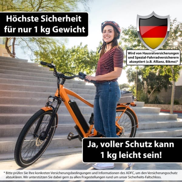 Eine Frau mit Helm steht mit einem orangefarbenen E-Bike; der Text wirbt für das Premium Sicherheits-Faltschloss "Wien" - ein leichtes, sicheres Fahrradschloss, das von den Versicherern akzeptiert wird.